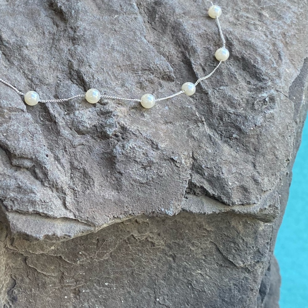 ⚠️NEW⚠️Dainty PEARL Choker Necklace - Picture 2 of 5